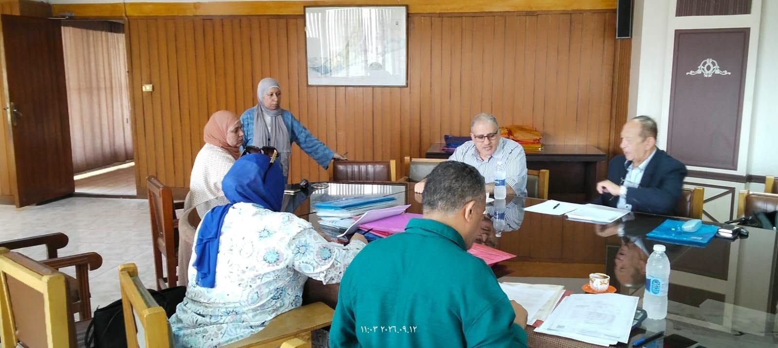 رئيس حي السلام أول يتابع لجان التصالح ويوجه بسرعة إنهاء الملفات وتذليل المعوقات أمام المواطنين