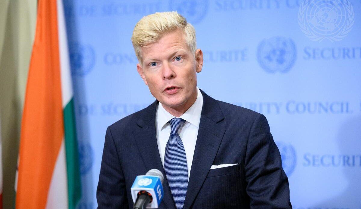 هذا هو الاتفاقُ الذي توصَّلت إليه كُلُّ الأطراف..المبعوث الأممي الى اليمن يفجر مفاجأة ويكشفُ خفايا مفاوضات عُمان