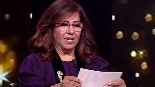 اني ارى الكارثة تقترب والدماء تسيل للركب .. الفلكيه ليلى عبد اللطيف تحذر وهي تبكي عن توقع خطير حان وقت تحققه