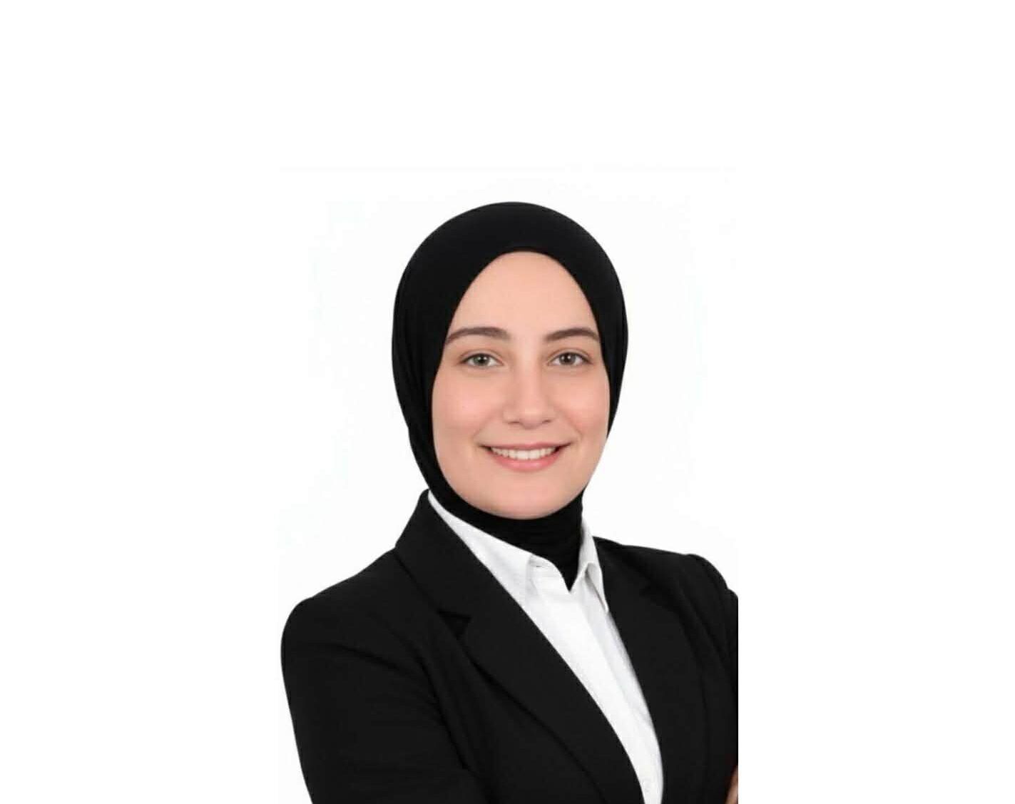 وزير الصناعة يعين خلود بسيوني مديرا لمكتب وزير الصناعة