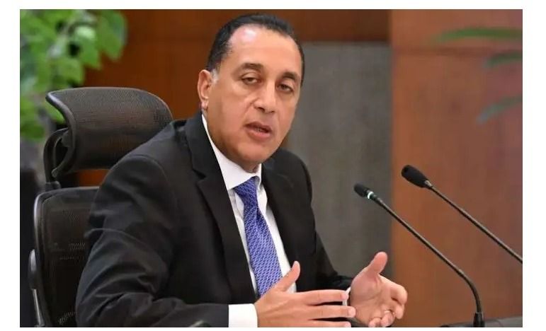 مدبولي: نستهدف جذب شركات عالمية كبرى لصناعة السيارات في مصر