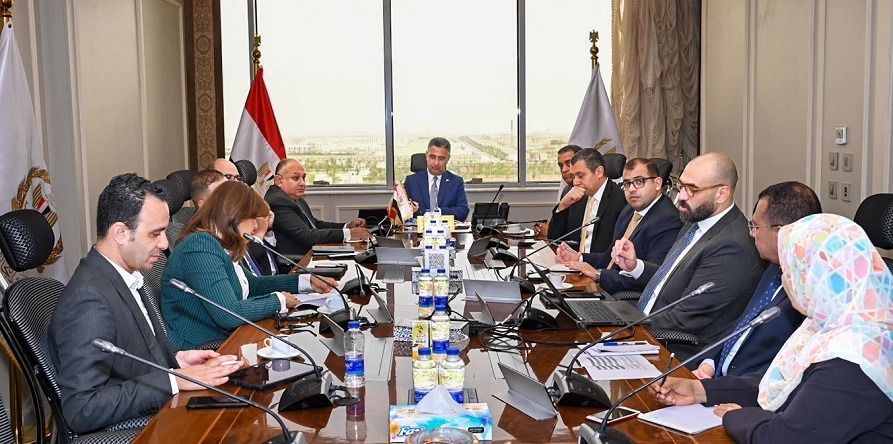 وزير التموين: متابعة مستمرة لمنظومة “الكارت الموحد” وتنسيق كامل بين الجهات لتسريع التنفيذ