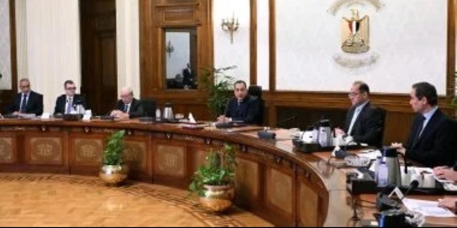 مصطفى مدبولى يكلف الوزراء المعنيين بسرعة تسوية مديونيات الهيئة الوطنية للإعلام
