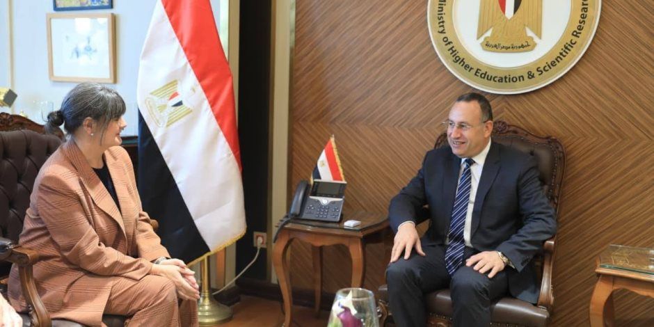 وزير التعليم العالي والبحث العلمي يبحث إنشاء فرع لجامعة أكسفورد بروكس البريطانية في مصر