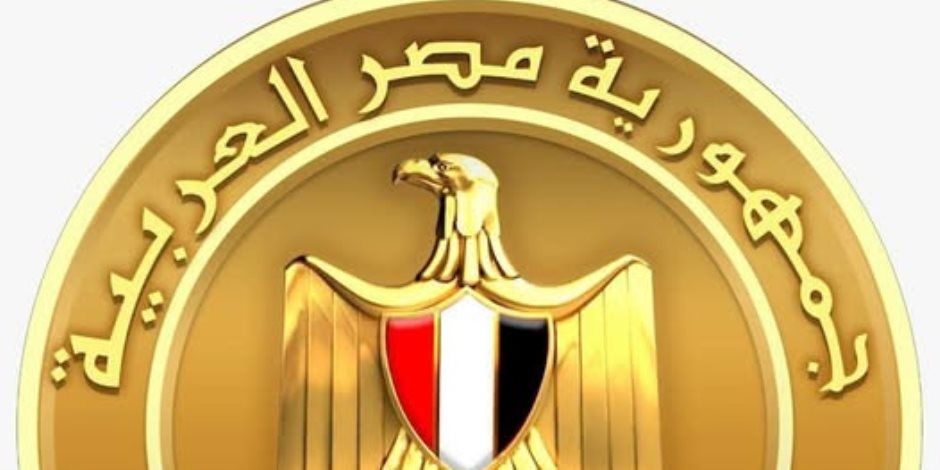 الحكومة: التحقيقات الأولية تكشف أن حريق سفينتي ميناء دمياط ناتج عن طائرة مسيرة.. ولم تعلن أي جهة مسؤوليتها