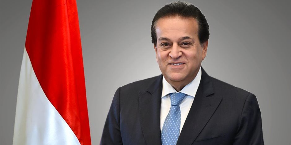 وزير الصحة والسكان يعتمد حركة مديري ووكلاء مديريات الشئون الصحية .. والتنفيذ من غدا الأربعاء