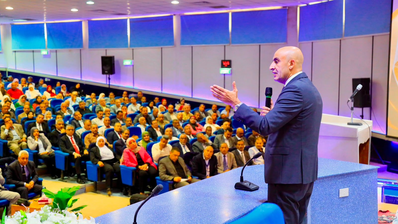 وزير التعليم من جامعة قنا: مدير المدرسة أهم عنصر في العملية التعليمية