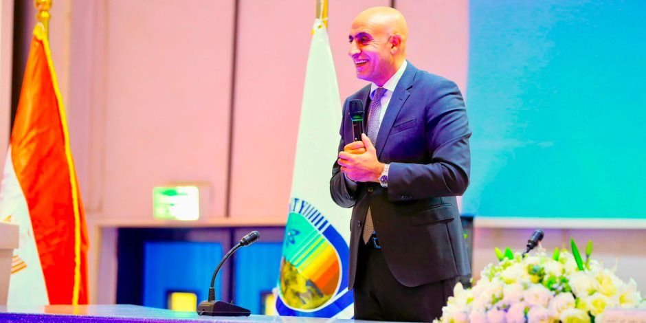 وزير التعليم من جامعة قنا: مدير المدرسة أهم عنصر في العملية التعليمية