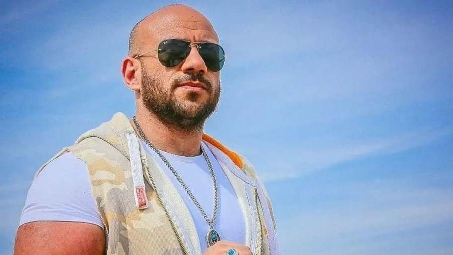 أحمد مكي بطل "الفلكي" لأحمد مراد في رمضان 2027 أعلن الكاتب أحمد مراد عن تعاقده مع شركة سينرجي على تقديم مسلسل الفلكي لرمضان 2027 من بطولة النجم أحمد مكي إقرأ المزيد
