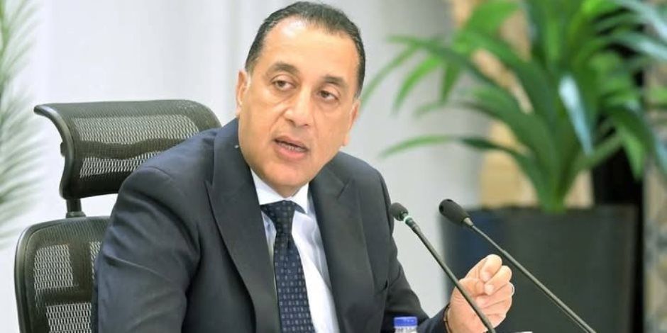 تفاصيل قرار فرض رسم على كل تأشيرة دخول أو عمل قنصلي بواقع 15 دولارًا