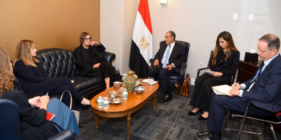 وزير الخارجية يلتقي رئيسة "الصليب الأحمر" بالجمعية العامة للأمم المتحدة