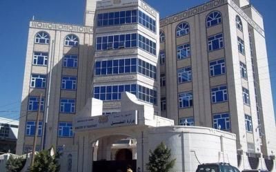 أخبار اليمن : عبور 400 سفينة تجارية مضيق باب المندب خلال 10 أيام