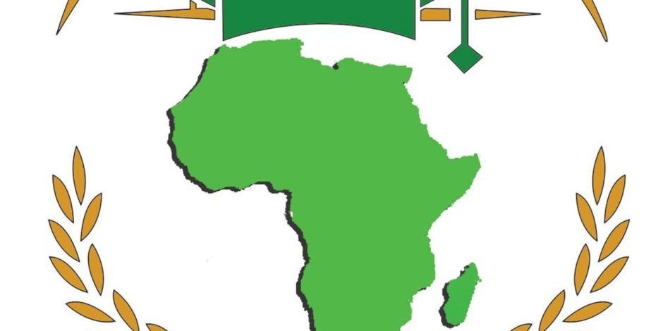 برعاية رئيس جامعة القاهرة.. كلية الدراسات الأفريقية العليا تحتفل بتخريج 4 دفعات وتكرّم 150 من أبنائها