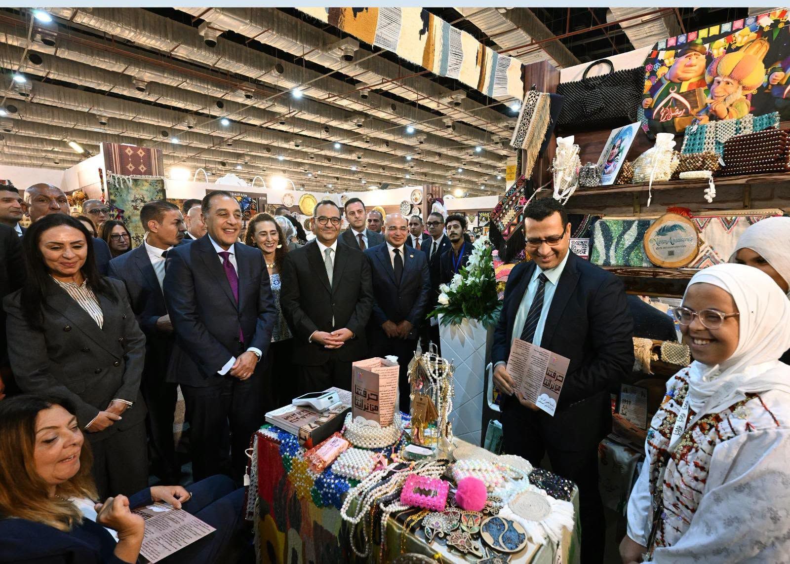نيابة عن رئيس الجمهورية.. رئيس الوزراء يفتتح الدورة الثامنة لمعرض "تراثنا 2026" لدعم الحرف اليدوية والتراثية