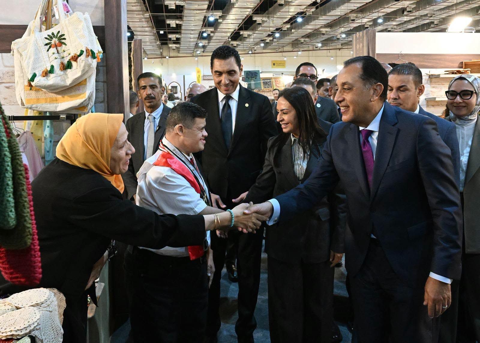 نيابة عن رئيس الجمهورية.. رئيس الوزراء يفتتح الدورة الثامنة لمعرض "تراثنا 2026" لدعم الحرف اليدوية والتراثية