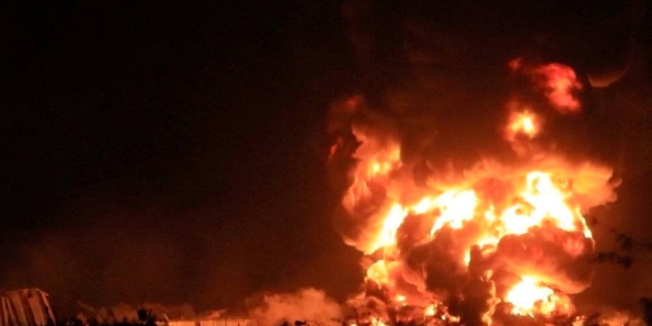 اليمن : مقتل 53 مجندا وإصابة نحو 200 في هجوم حوثى استهدف معسكرا أمنيا بمحافظة شبوة
